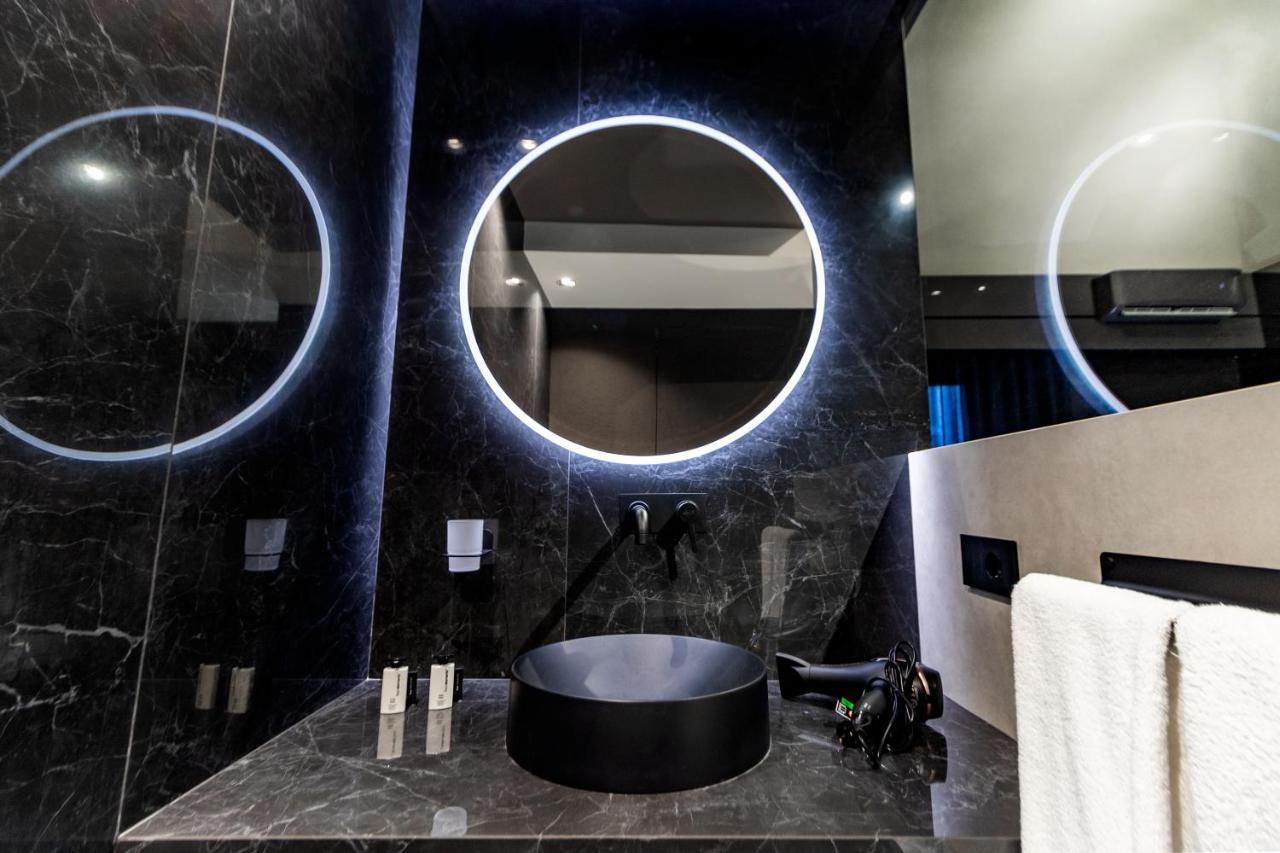 4 Suites " Unconventional Living Rooms " Katanya Dış mekan fotoğraf